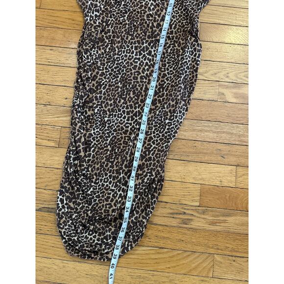 Motherhood Maternity Leopard Print Ruched Bodycon Dress Size M - Picture 3 of 5